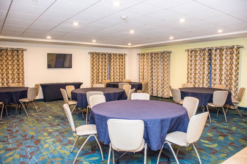 Candlewood Suites Overland Park W 135Th St By Ihg Exteriör bild