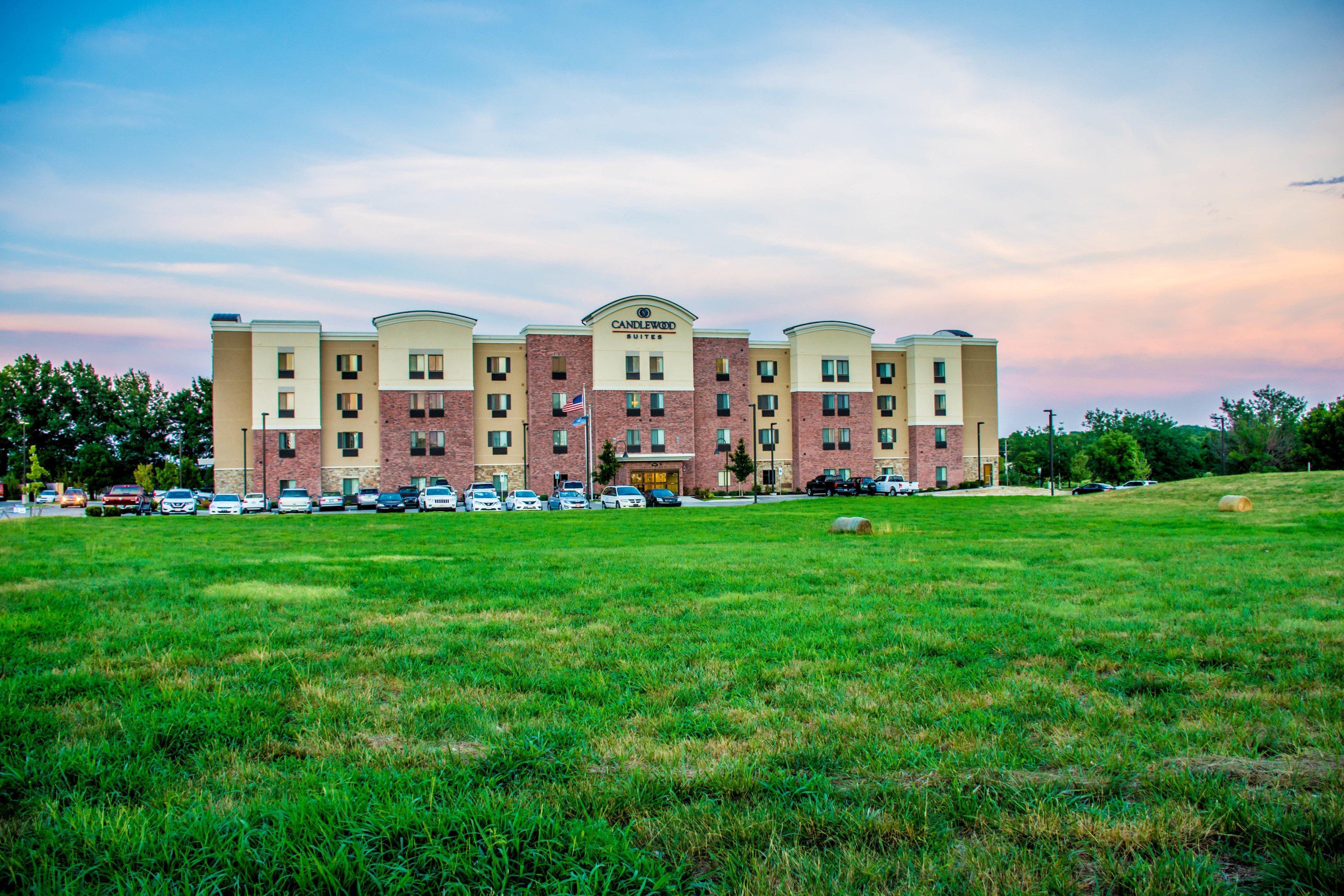 Candlewood Suites Overland Park W 135Th St By Ihg Exteriör bild