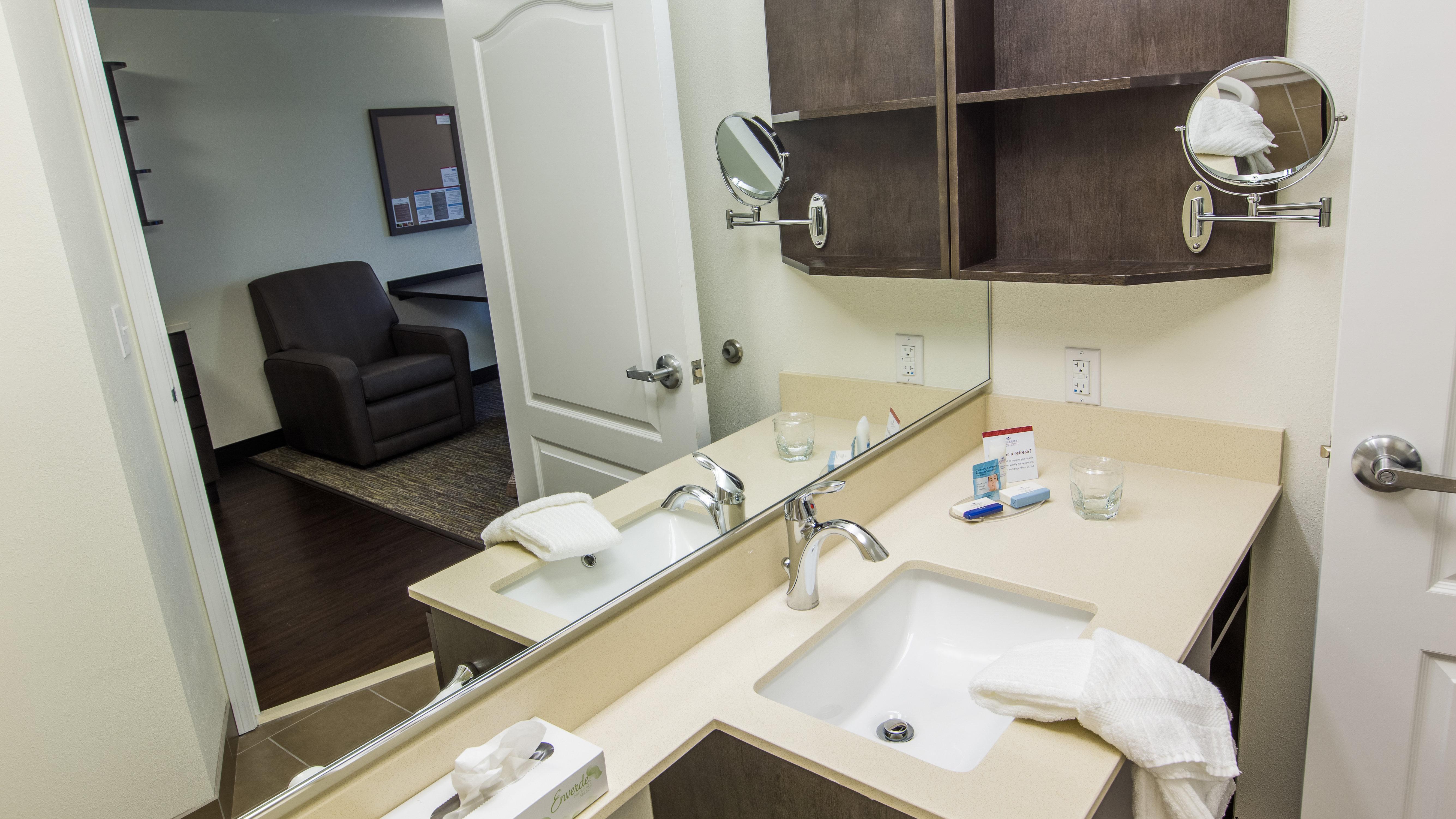 Candlewood Suites Overland Park W 135Th St By Ihg Exteriör bild