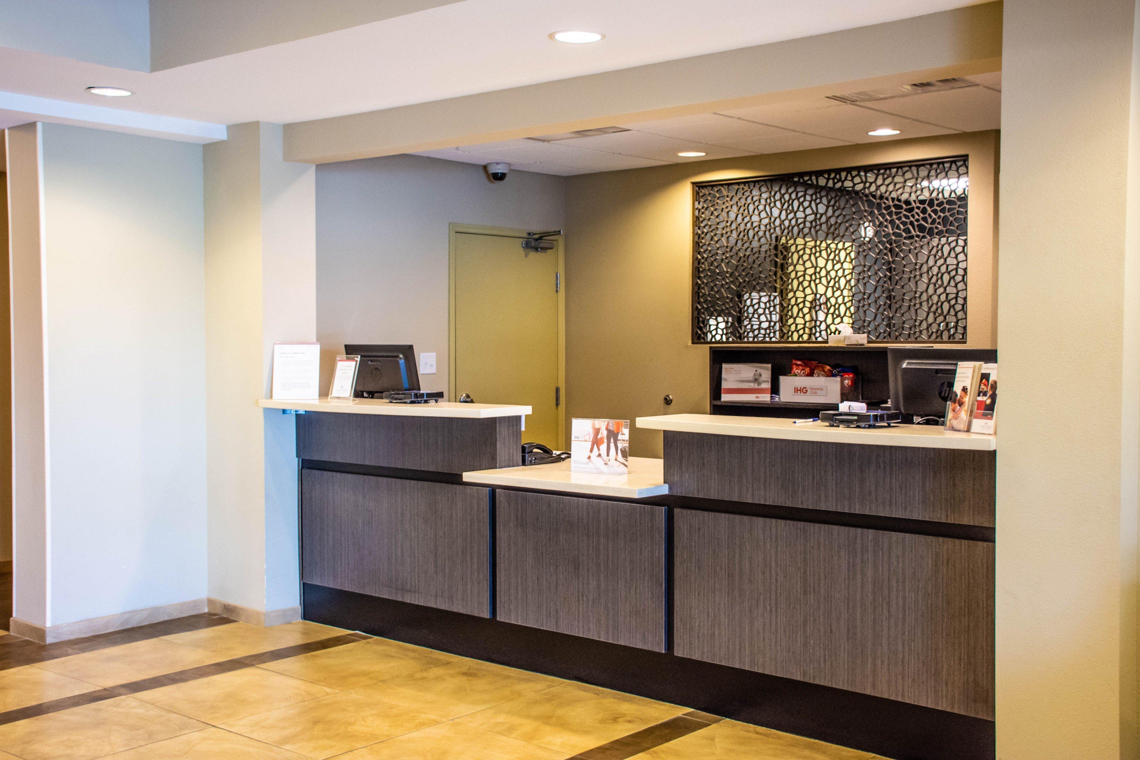Candlewood Suites Overland Park W 135Th St By Ihg Exteriör bild